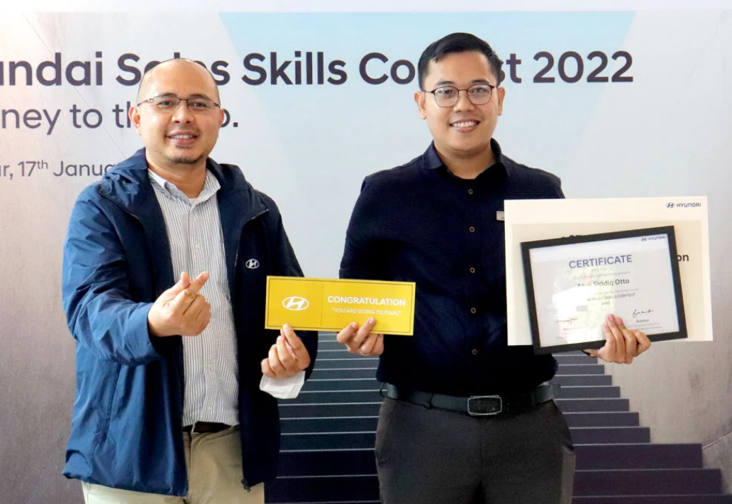 Sales Hyundai Pettarani Raih Juara Satu Hyundai Sales Skills Contest